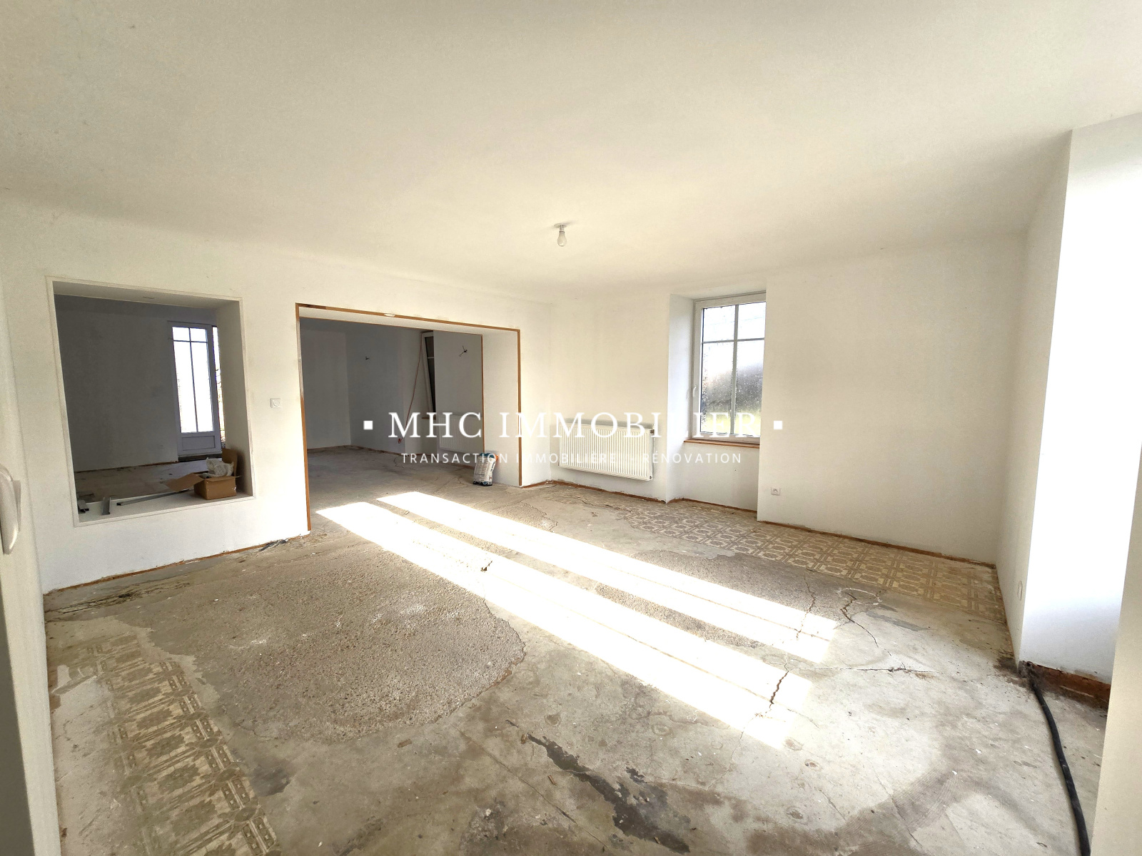 Image_, Propriete, Montmirey-le-Château, ref :VM2601