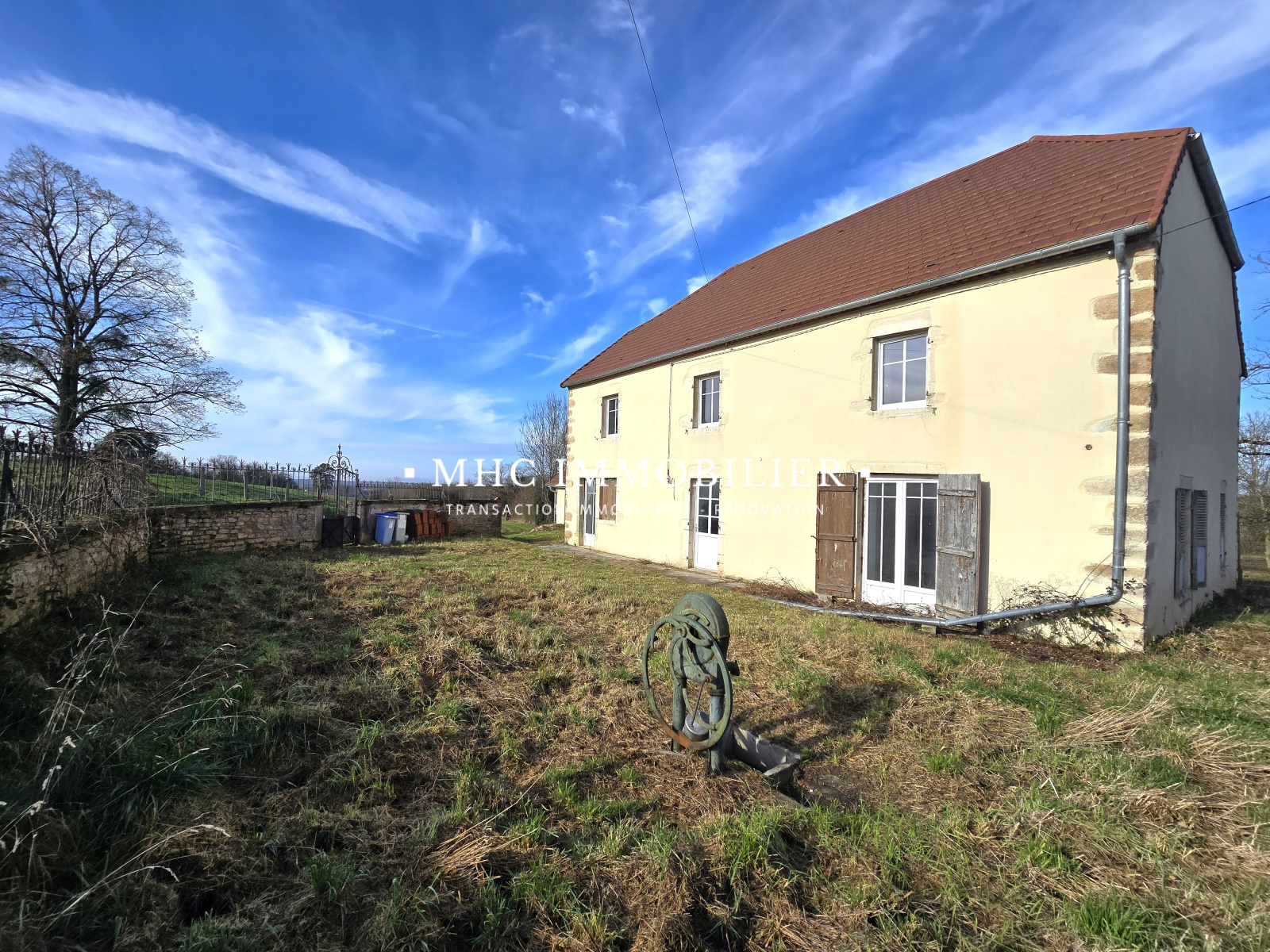 Image_, Propriete, Montmirey-le-Château, ref :VM2601