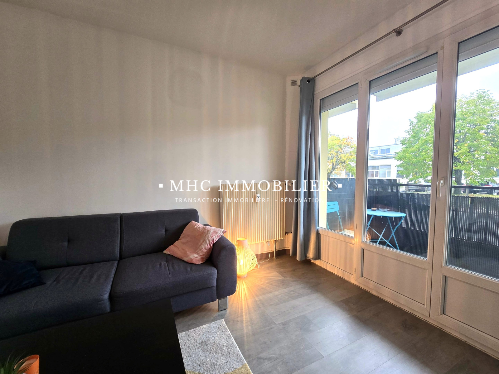 Image_, Studio, Dijon, ref :VM5025